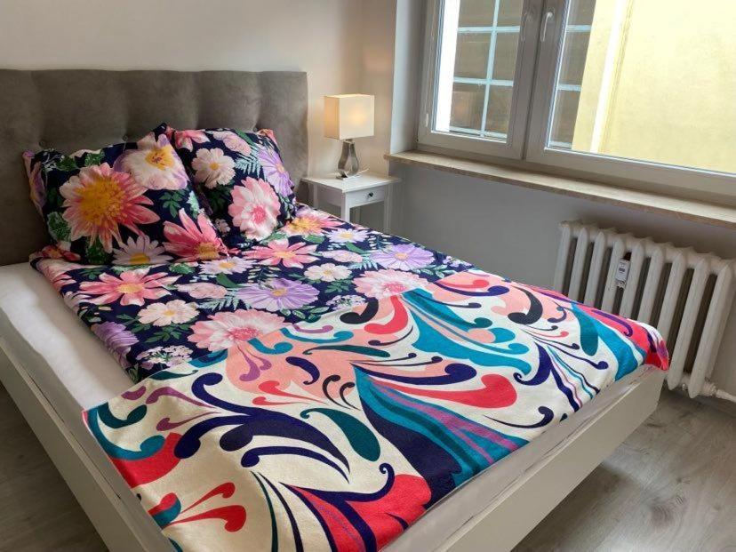 Apartament Przy Katedrze 고르주프비엘코폴스키 외부 사진